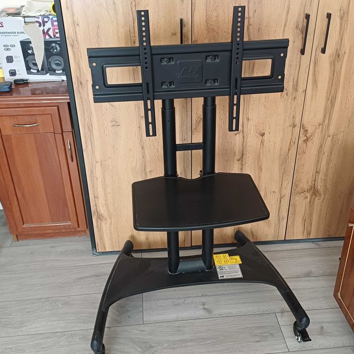 Продам кронштейн для телевизора NB