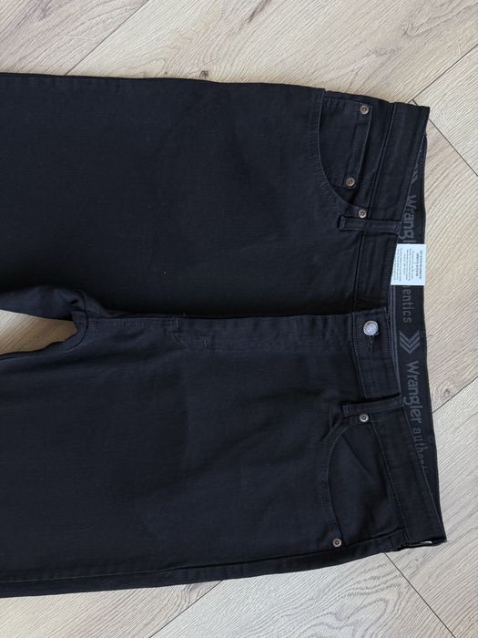 Blugi WRANGLER Negru Mexic Barbati | Marime 38 x 32 (Talie 96 cm)