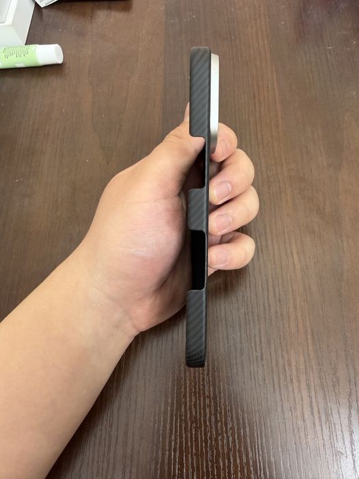 Чехол pitaka оригинал iphone 16 pro