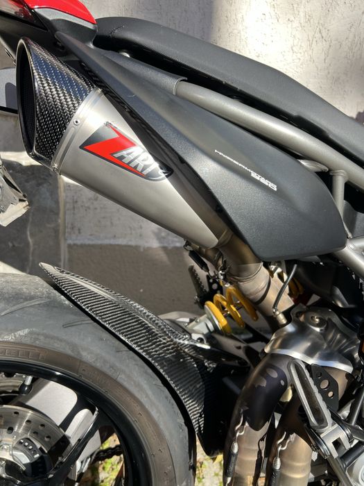 Производство на детайли от карбон За мотоциклети и автомобили.