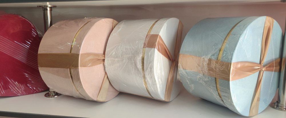 Подарочные коробки бархатные