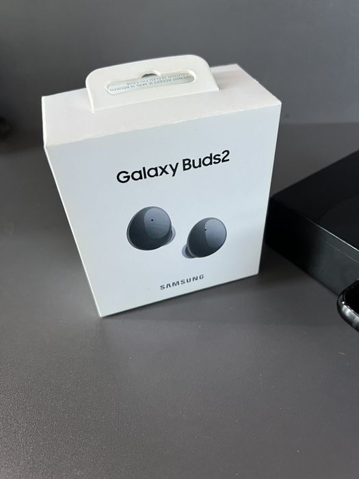 Samsung S21+  Galaxy buds 2 в подарок