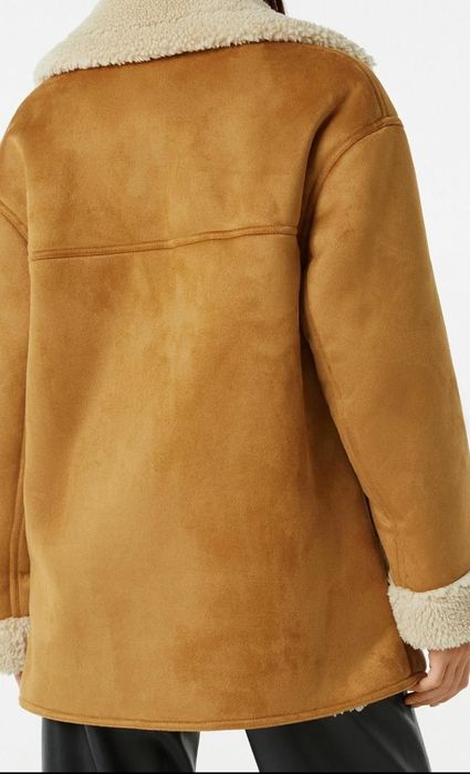 Палто на Bershka размер М/L