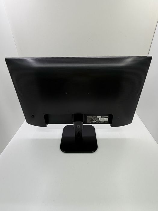 Monitor Philips 27E1N1100A 27 Inch IPS Full HD 100Hz HDMI Utilizat