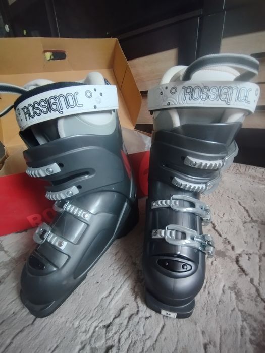 Лыжные ботинки новые