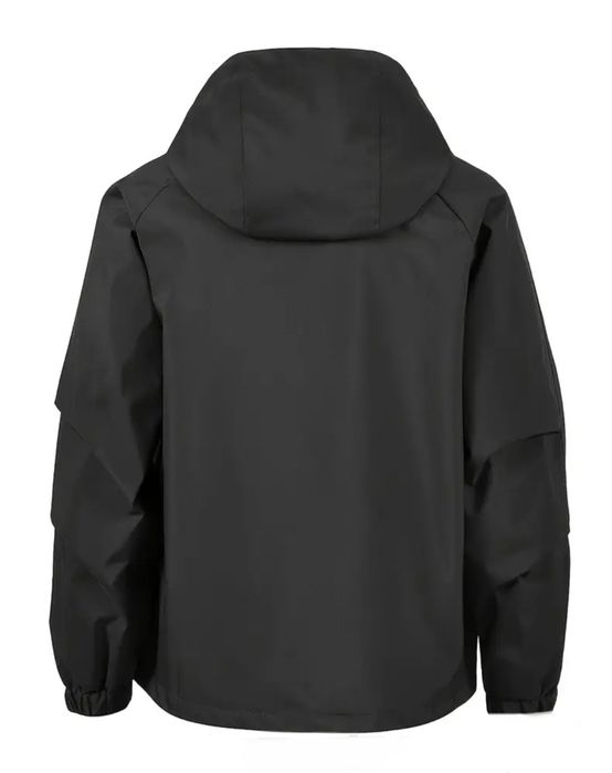 Спортивный беговой анoрaк