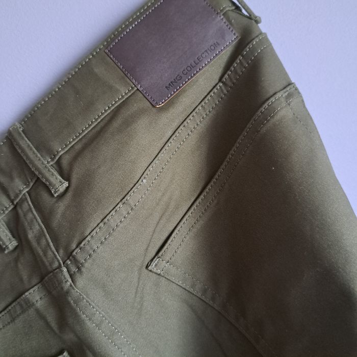 Нов Мъжки панталон Mango L размер