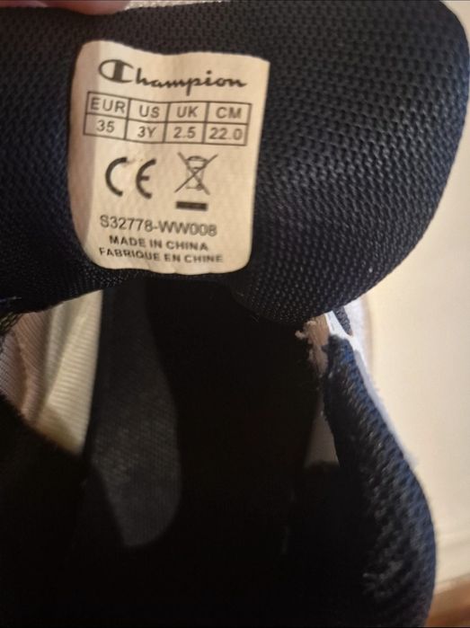 Adidași cu luminițe