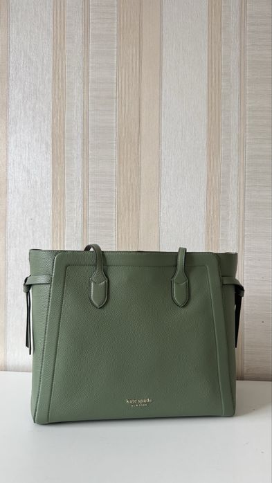 Кожаная сумка от kate spade