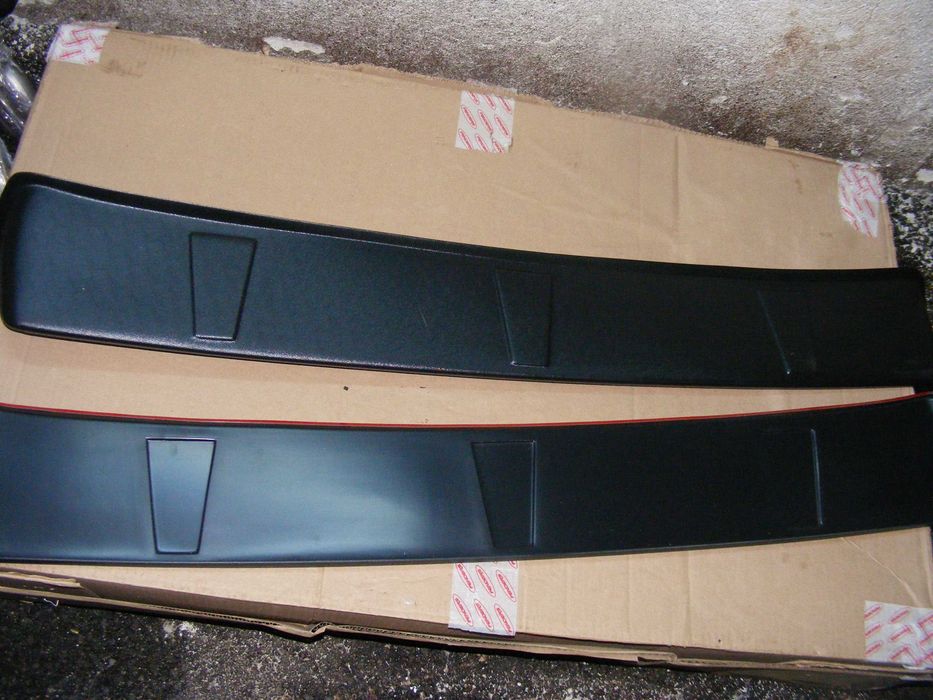 Сенник задно стъкло,Опушени стопове, ,фарове, НИВА, # Лада,