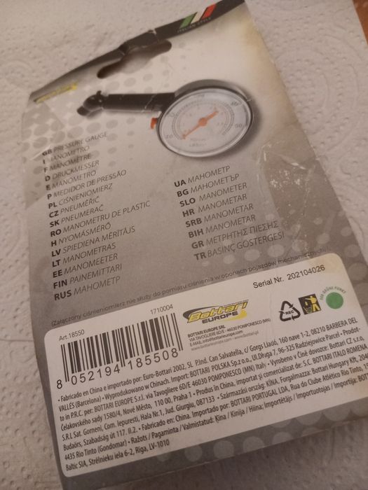 Minicompresorauto original marca Wagan Tech, adus din America + manometru Bottary