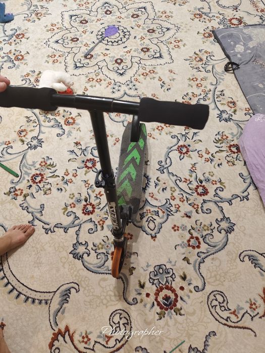 Продам самокат почти новый