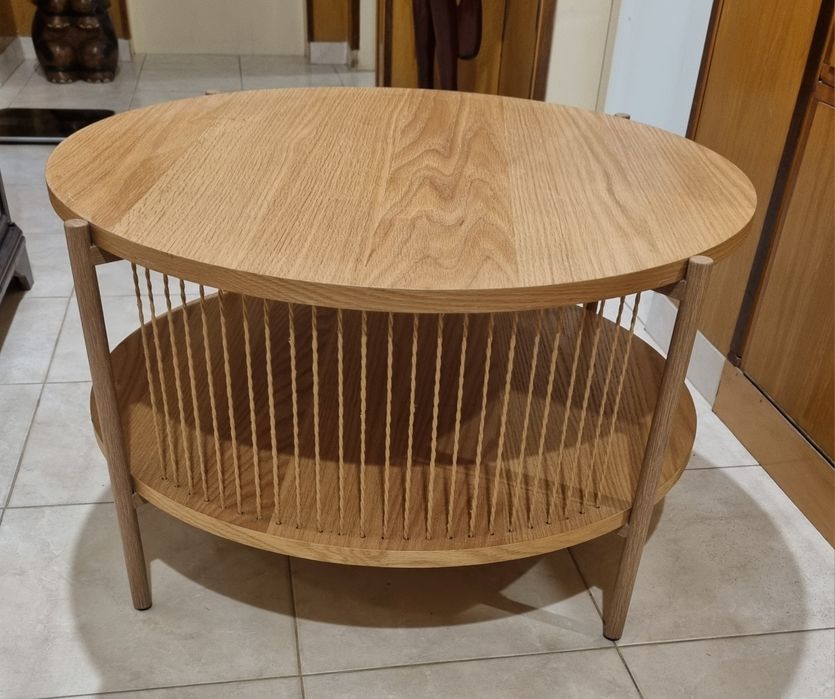 Холна маса Jusk Sneslev нова