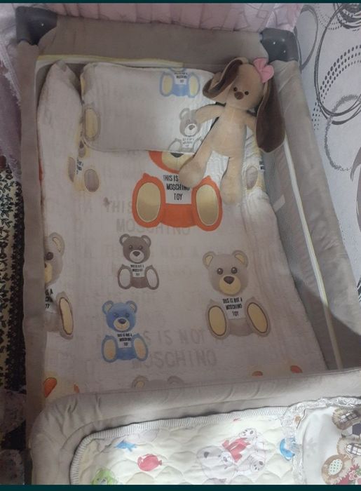 Срочно продам детскую кроватку. В хорошем состоянии с манежной