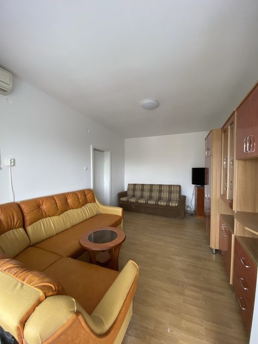 Apartament cu 3 camere de vanzare
