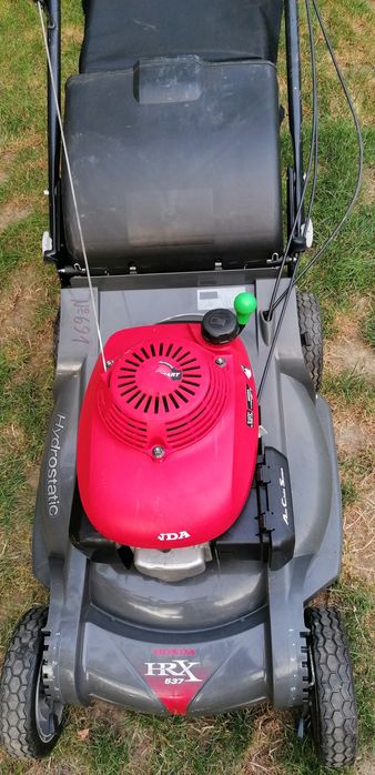 Самоходна косачка хонда хидро