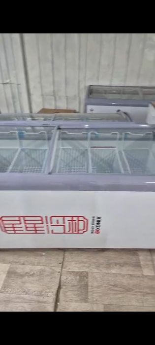 Продам морозильник магазин