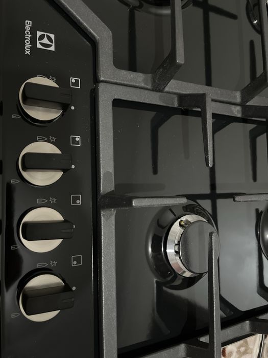 Газ плита Electrolux