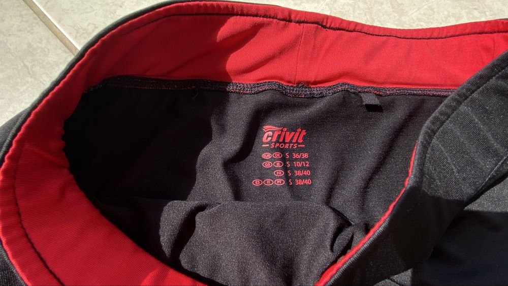 Set: Top+Fustă Sport Crivit, mărimea S. Nou