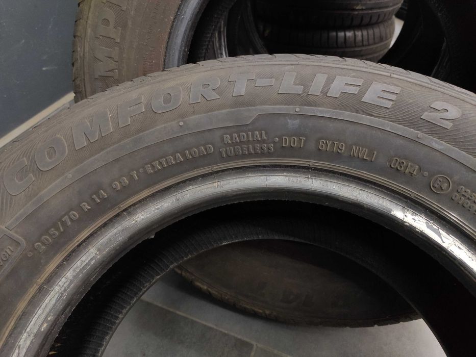 4бр Летни Гуми 205 70 14 - Semperit