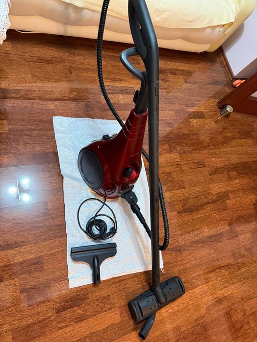 Aparat de curățat cu abur Astoria 4-Bar 1500W, Roșu, NN240AX