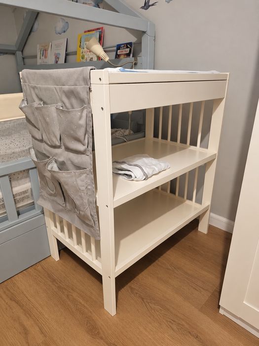 Masa de înfășat Ikea Gulliver + accesorii