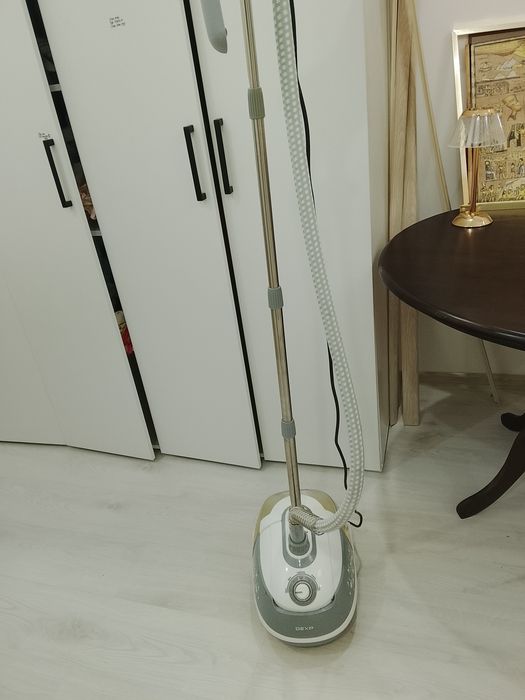 Вертикальный напольный отпариватель б/у