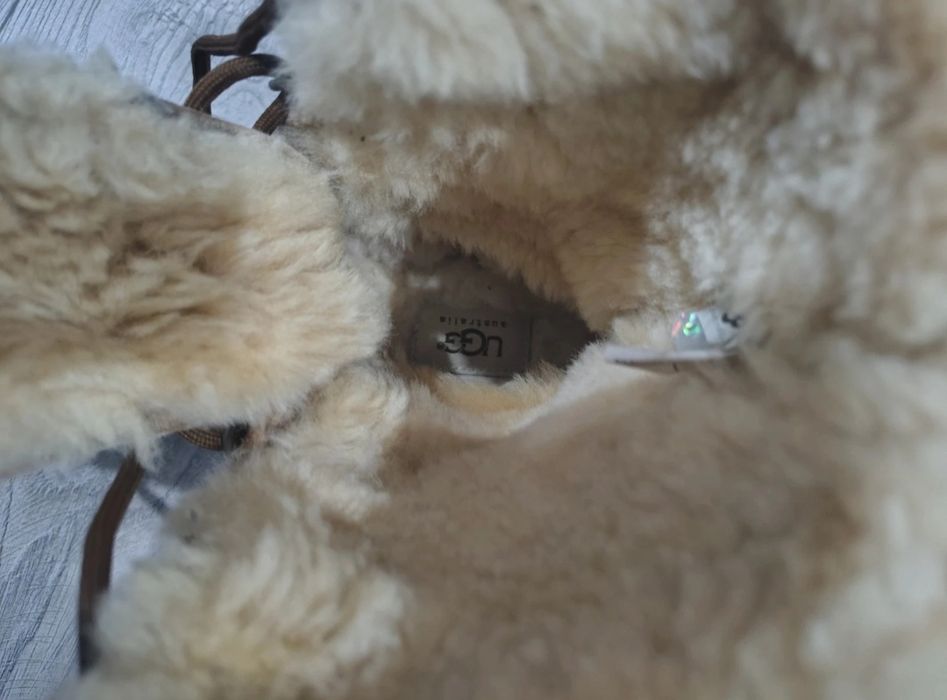 UGG Australia damă originali