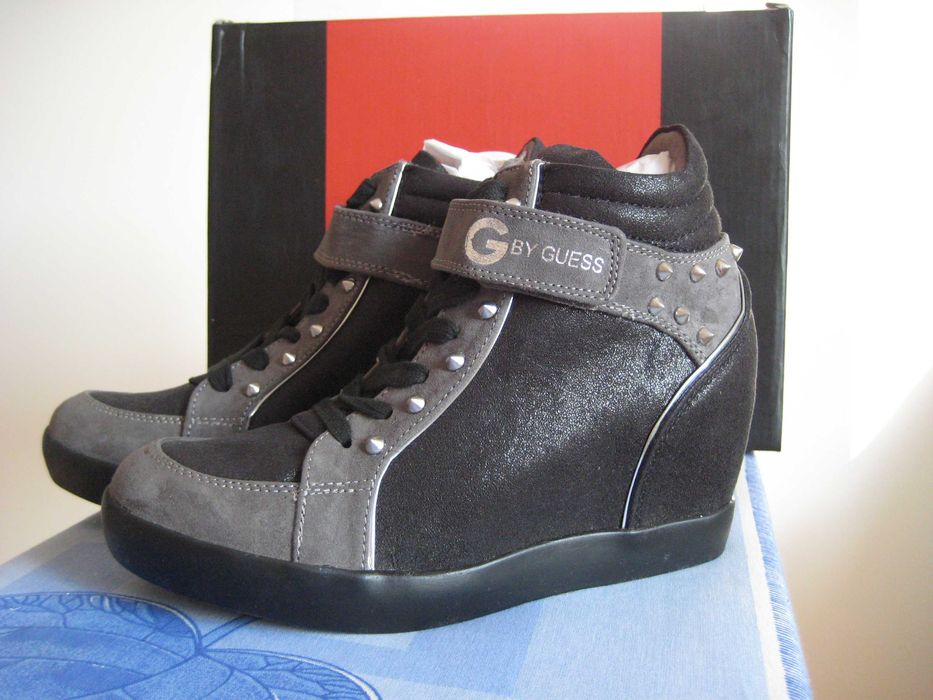 Guess оригинални кецове