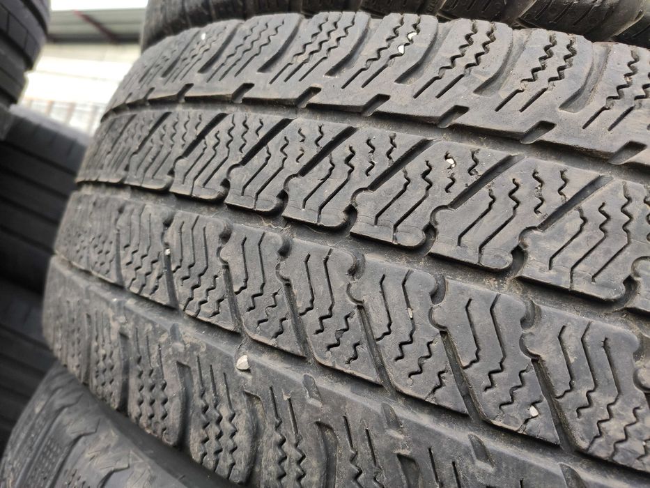 4бр Зимни гуми 225 55 17 С - Semperit