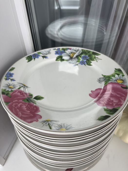 Тарелка большие!