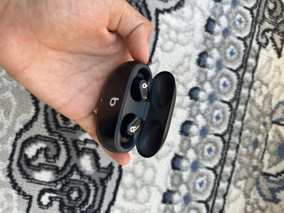Original Beats simsiz quloqchin (Wireless Earbuds) – qora rang