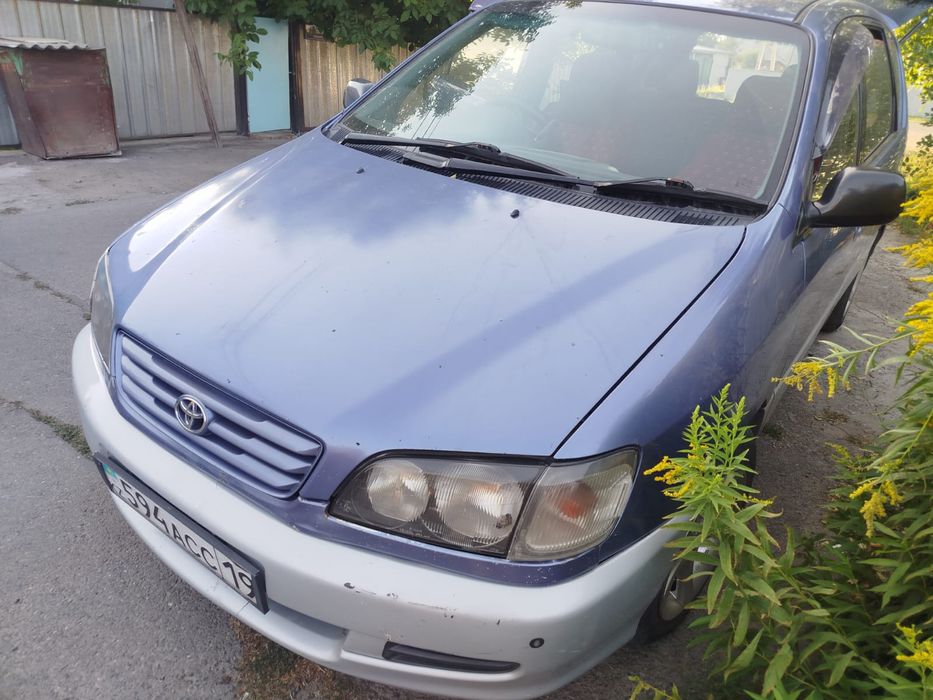 Продам Тойота ипсум