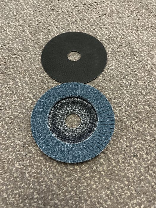 Discuri taiat si polizat