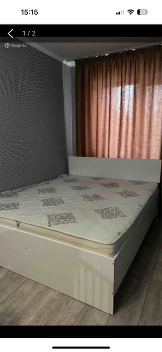 Двухспальная кровать с матрасом