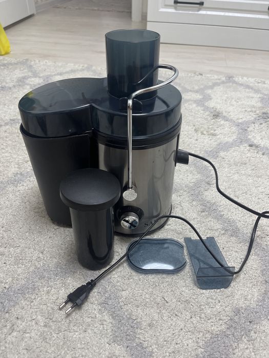 Продам соковыжималку