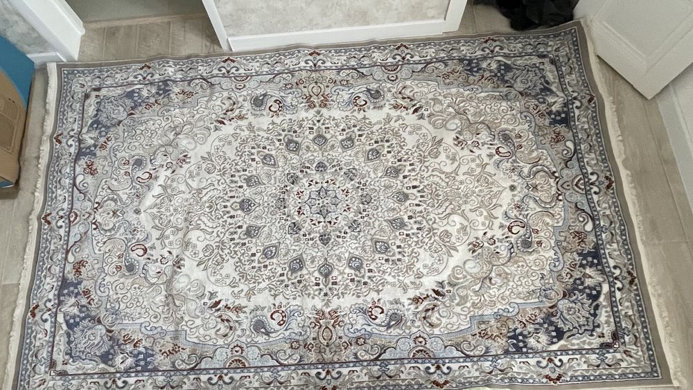 Продам новый ковер