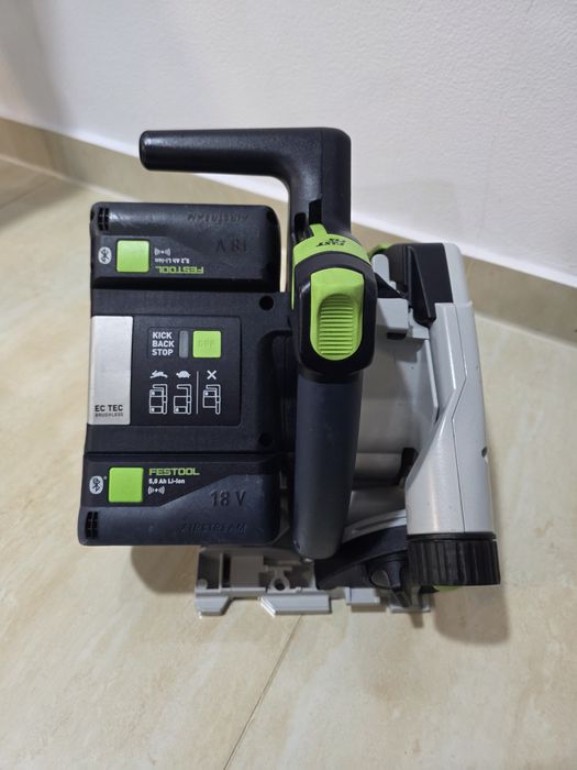 Fierastrau circular Festool cu doi acumulatori TSC 55 KEB