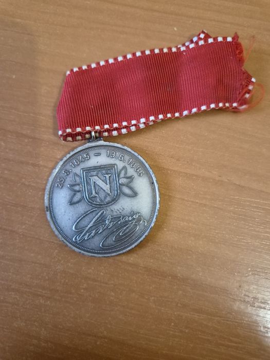 Medalie cu pandantiv Ludwig al II lea Regele Bavariei  25.8.1845 - 13.06.1886, Panglică roșie 50 lei