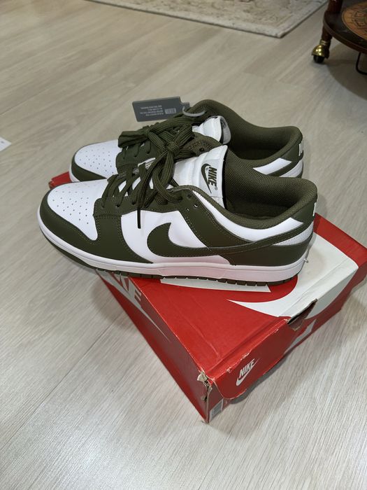 Кроссовки Nike -  Dunk Low Medium Olive