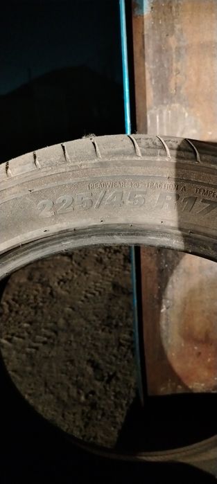 Продам летный шины