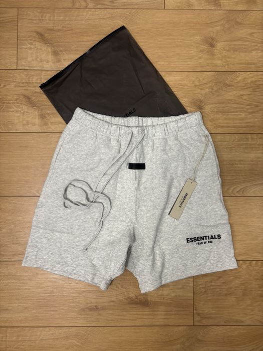 Essentials къси гащи