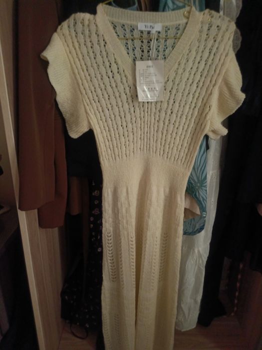 Платье тренд сезона мелкая  вязка нитка тонкая дышащая