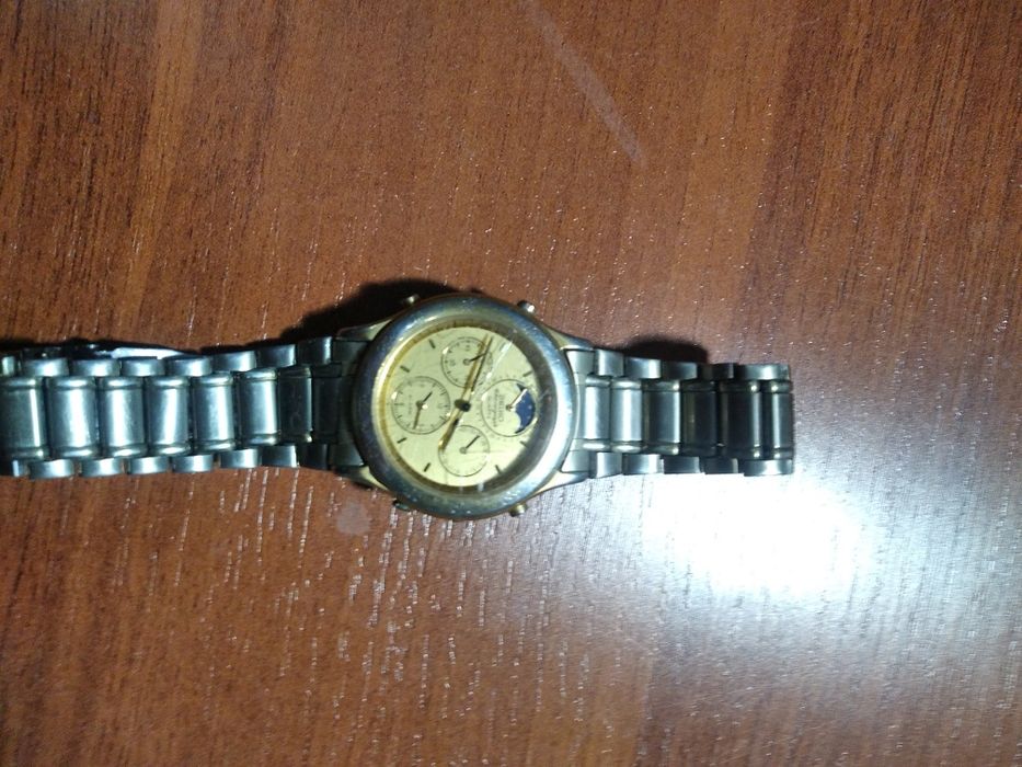 Продам часы SEIKO б/у