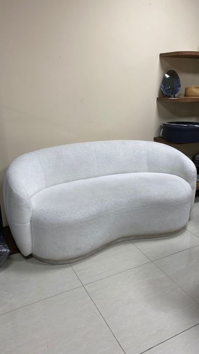 Диван в хорошем состоянии