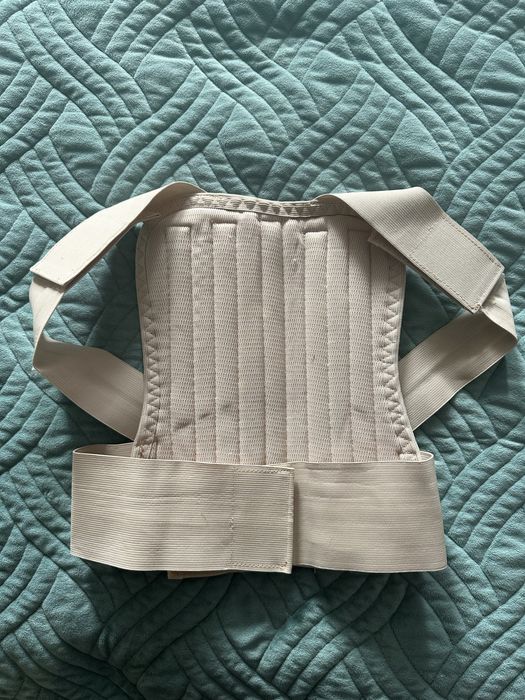 Корсет для коррекции осанки