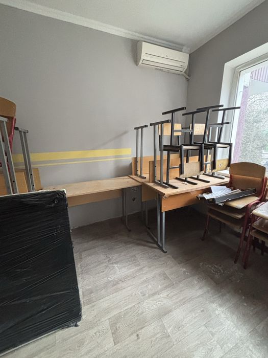 Парты и стулья для образовательных центров