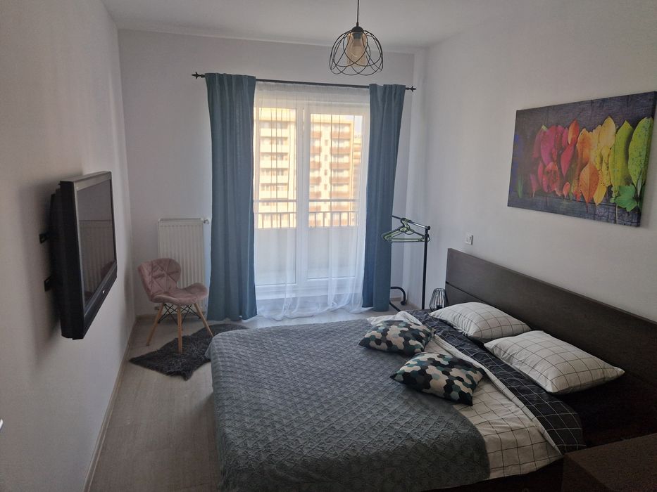 Inchiriere apartament 2 camere bloc Eleven, cartier Tractorul - Coresi