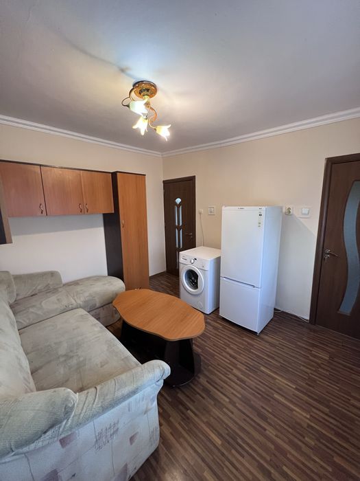 Vand apartament 2 camere