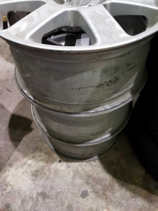 Продавам джанти 16 цола от Ауди 3 броя